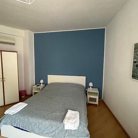 Maradona Rooms Napoli Esterno foto